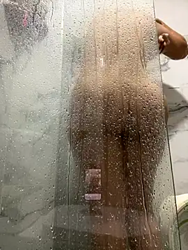 Zoe riivas online show from October 20, 2025, 10:49 am