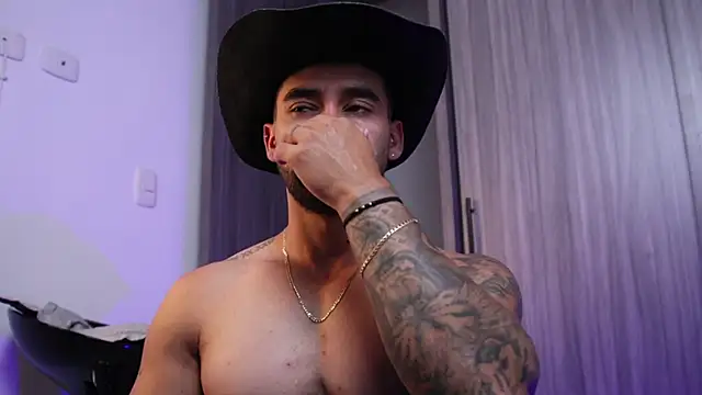 SOY MIKE online show from November 28, 2025, 11:10 am