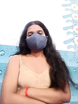 Miss Shanayaa online show from October 5, 2025, 7:43 am