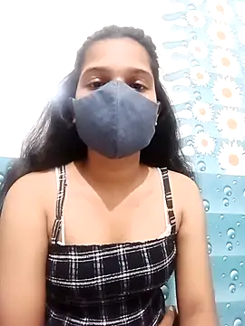 Miss Shanayaa online show from October 4, 2025, 10:28 am