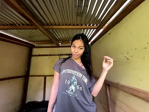 Diana more online show from January 6, 2026, 1:20 am