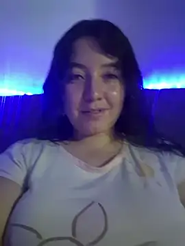 Snapshot of annyaparis chatting on January 8, 2026, 11:33 pm annyaparis online show from January 8, 2026, 11:33 pm