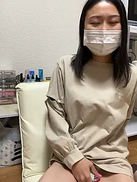 mia2 jp online show from November 30, 2025, 6:58 am