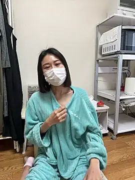 mia2 jp online show from February 24, 2026, 11:05 pm