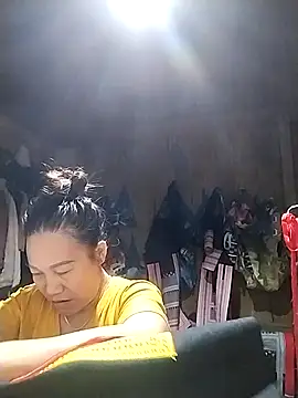 asakaka online show from October 7, 2025, 2:18 pm