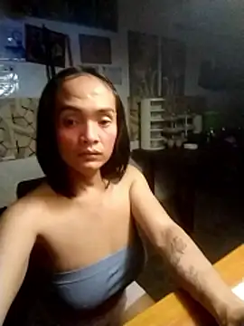 xAsianTOPModelx online show from February 13, 2026, 4:07 pm