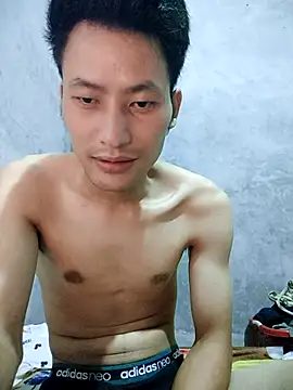 Uh-em95 online show from October 9, 2025, 3:01 pm