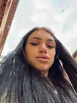 ilariea girl online show from October 24, 2025, 2:16 pm