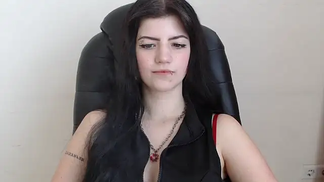 Miamoora online show from October 3, 2025, 7:32 am