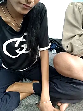 Unique girls90 online show from February 21, 2026, 4:58 am