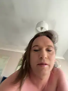 sexymell online show from April 30, 2026, 7:59 am