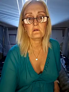 Jenny Blum online show from October 9, 2025, 8:15 am