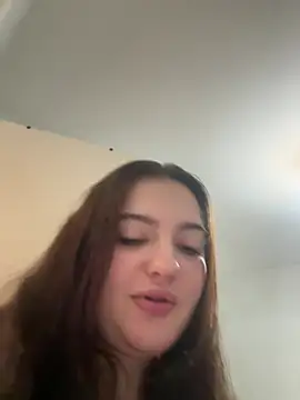 Victoria6989 online show from February 6, 2026, 5:09 pm