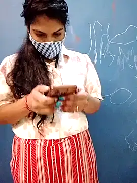Janvi g online show from October 5, 2025, 8:16 am