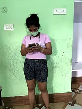 Janvi g online show from October 2, 2025, 5:44 am