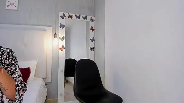 is a bell online show from November 19, 2025, 1:44 pm