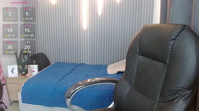 StiwenTwink online show from June 11, 2026, 1:08 pm