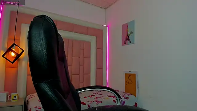 Klaret Toy online show from December 20, 2025, 7:39 pm