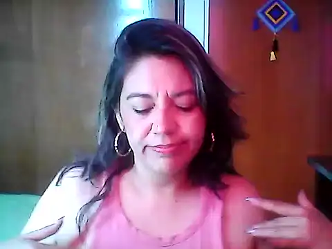 XxAntonellaxxx online show from December 16, 2025, 3:49 pm