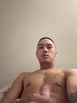 Loadedeggs online show from October 24, 2025, 1:48 am