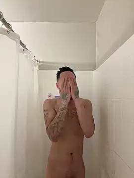 Loadedeggs online show from February 24, 2026, 11:27 pm