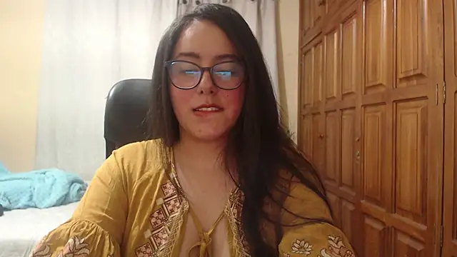 Snapshot of Venus_cat_ chatting on June 16, 2026, 9:26 pm Venus cat online show from June 16, 2026, 9:26 pm