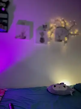 Solaangel  online show from March 19, 2026, 1:05 am