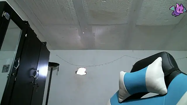 Snapshot of Dickie_Dicking chatting on March 4, 2026, 7:10 pm Dickie Dicking online show from March 4, 2026, 7:10 pm