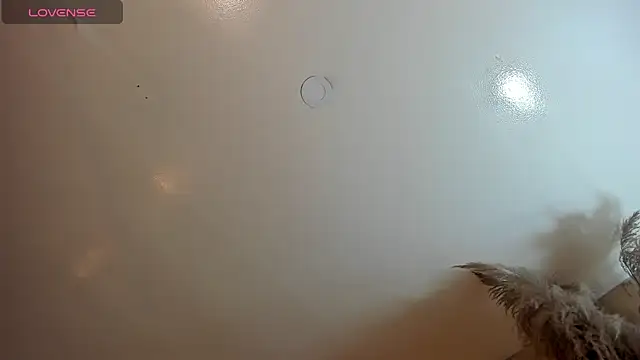 Snapshot of alana_madison10 chatting on November 11, 2025, 4:07 am alana madison10 online show from November 11, 2025, 4:07 am