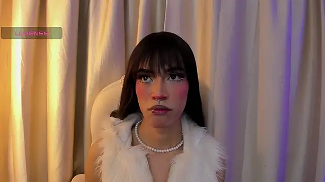 alana madison10 online show from December 19, 2025, 5:43 am