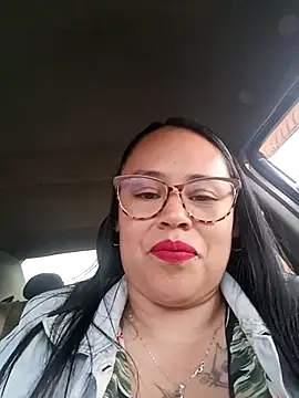 Italia 12 online show from November 6, 2025, 9:52 pm