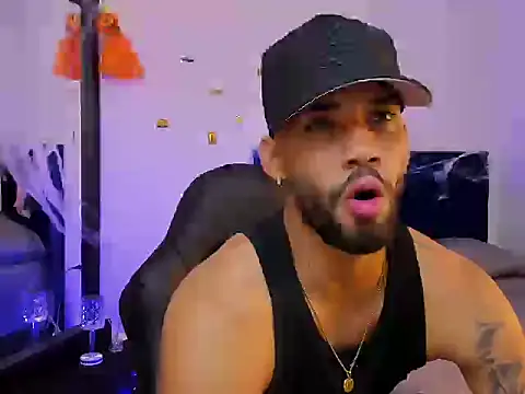 Snapshot of theo_sky1 chatting on October 28, 2025, 2:27 pm theo sky1 online show from October 28, 2025, 2:27 pm