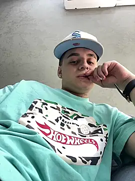 jeff2995  online show from November 4, 2025, 5:06 pm