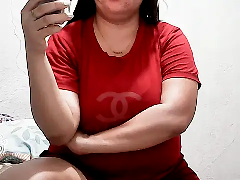 HornyPussie69 online show from December 14, 2025, 9:48 am