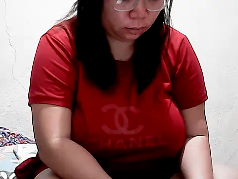 HornyPussie69 online show from December 14, 2025, 9:53 pm