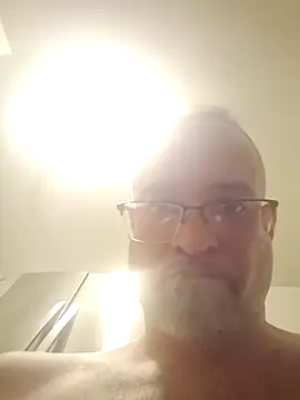 Curious9884 online show from February 18, 2026, 5:38 am