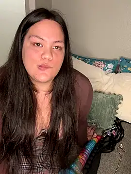 BrattyKrystal online show from October 3, 2025, 3:52 am