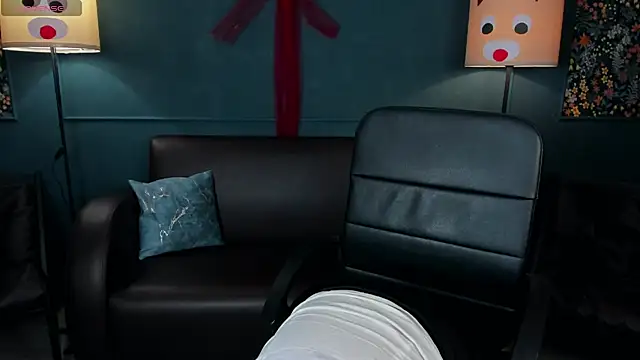 Snapshot of AriaEven chatting on January 14, 2026, 7:34 am AriaEven online show from January 14, 2026, 7:34 am