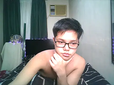 Snapshot of hot_babyboy26 chatting on October 24, 2025, 3:00 pm hot babyboy26 online show from October 24, 2025, 3:00 pm