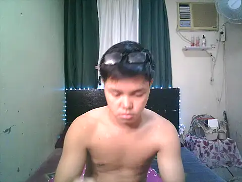 hot babyboy26 online show from January 16, 2026, 12:09 pm