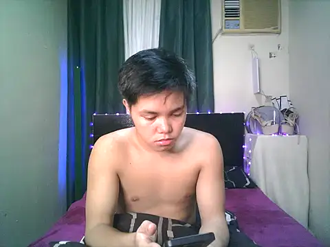 Snapshot of hot_babyboy26 chatting on October 11, 2025, 12:28 pm hot babyboy26 online show from October 11, 2025, 12:28 pm