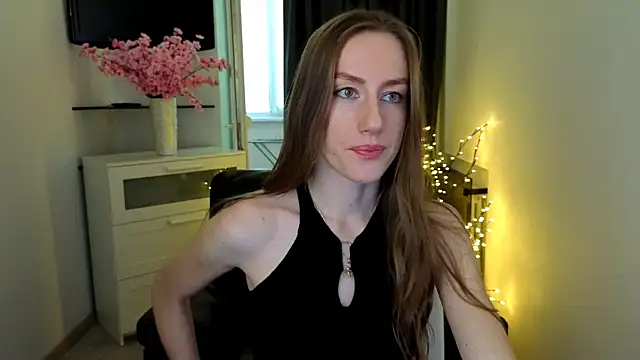 GoldenRose  online show from March 3, 2026, 12:23 pm