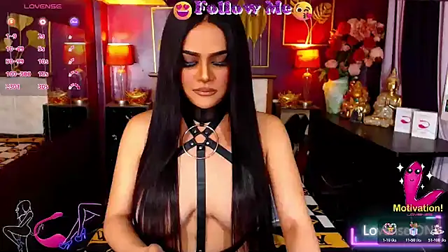 Snapshot of BombshellMARIA chatting on October 21, 2025, 8:03 am BombshellMARIA online show from October 21, 2025, 8:03 am