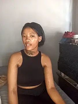 tattooangie online show from October 13, 2025, 12:18 pm