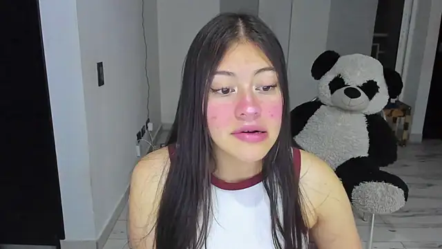 amazingloren999 online show from November 5, 2025, 8:50 am