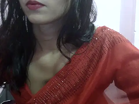 Snapshot of Laila_Cute chatting on July 19, 2026, 2:09 am Laila Cute online show from July 19, 2026, 2:09 am