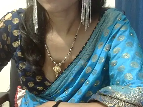 Snapshot of Laila_Cute chatting on July 30, 2026, 4:39 pm Laila Cute online show from July 30, 2026, 4:39 pm