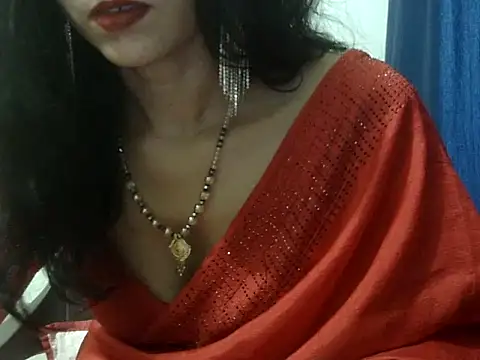 Snapshot of Laila_Cute chatting on August 2, 2026, 8:06 pm Laila Cute online show from August 2, 2026, 8:06 pm