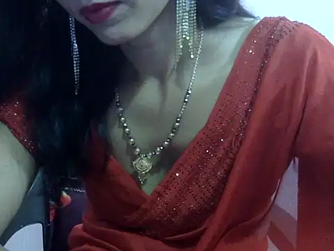 Snapshot of Laila_Cute chatting on July 21, 2026, 3:57 pm Laila Cute online show from July 21, 2026, 3:57 pm