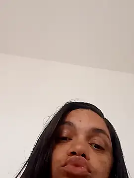 Snapshot of Saradasexy chatting on October 3, 2025, 11:23 am Saradasexy online show from October 3, 2025, 11:23 am